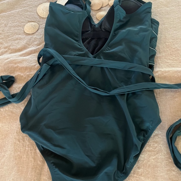 Profile by gottex NWT one piece swimsuit size 8 color teal - Picture 11 of 12
